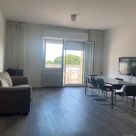 Tre Camere, Terrazza Vista Mare, Parcheggio *