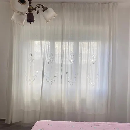 Apartamento Tre Camere, Terrazza Vista Mare, Parcheggio *